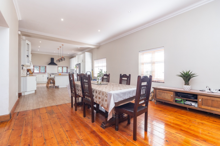 2 Bedroom Property for Sale in Pinelands Western Cape